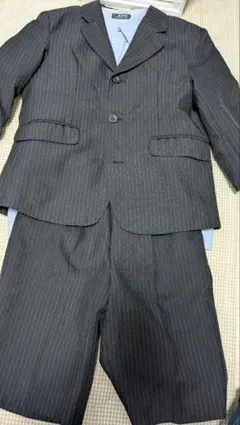 男の子 フォーマルスーツ 120㎝ 卒園式 入学3点セットアップ