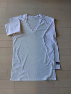 munsingwear Vネック 長袖アンダーシャツ ホワイトのサムネイル
