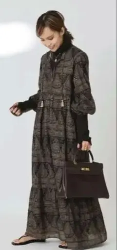 サラ マリカプリントドレス ドゥーズィエムクラス