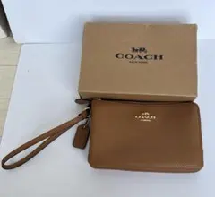 コーチ　ダブルコーナージップリストレット