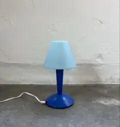 Desk lamp