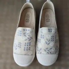 Item thumbnail for item 1fcab3ec-0a3e-4c62-93b9-9eb5fde162bc