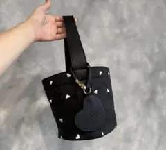 HOBIトートバッグ バケツ型 ハート模様 黒 ナイロン ハンドバッグ