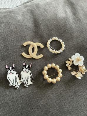 ブローチ ロゴ ブローチセット