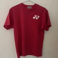 YONEX ピンクシャツ