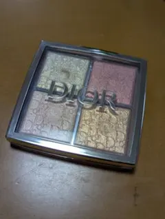 ディオール　バックステージ　グロウフェイスパレット　004ローズゴールド