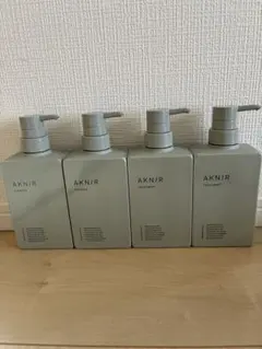 AKNIR シャンプー 2本/トリートメント2本のサムネイル