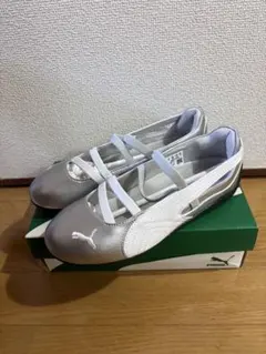PUMA スピードキャット バレエ メタリック スニーカー シルバー 24cmのサムネイル