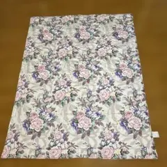 未使用　昭和レトロ絹わた肌掛け布団花柄150×200cm