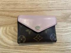 Louis Vuitton モノグラム　ポルトフォイユ ゾエ ローズバレリーヌ