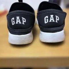 GAPのキックバックスニーカー（25.0cm）