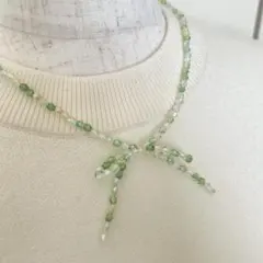 ミントグリーン ビーズネックレス｜リボン 春 ナチュラルコーデ