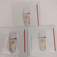 資生堂　エッセンススキングロウファンデーション　220　130 サンプル 3包