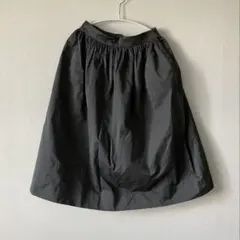 ZARA ミモレ丈　スカート　カーキ　XSサイズ