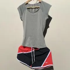 NIKE レディース ランニングウェア 上下セット Sサイズ