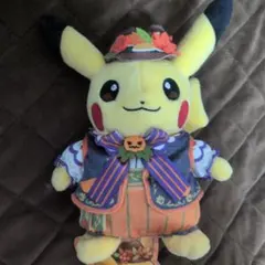 ハロウィンフェスティバル　ピカチュウ　ぬいぐるみ Amazon.co.jp: ポケモンセンターオリジナル ぬいぐるみ Halloween