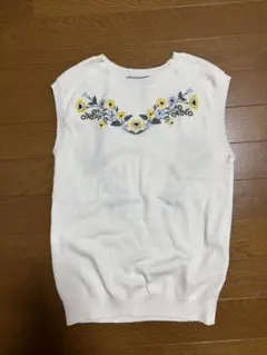 花柄刺繍 ノースリーブニット リランドチュールのサムネイル