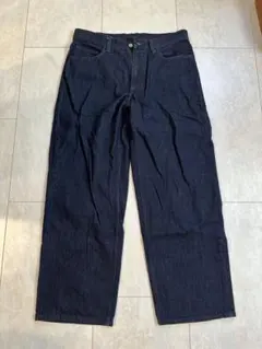 UNIQLO　ワイドストレートジーンズ　34