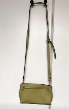 長さ調整可能！♡FIRANO♡ ポシェット　ショルダーバック　ライトグリーン