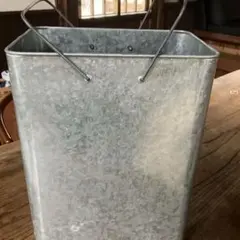 インダストリアル ランドリーワイヤーバスケット＆ブリキバケツ 20L 