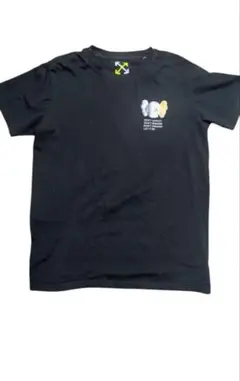 KAWS x OFF-WHITE Tシャツ ブラック Mサイズのサムネイル