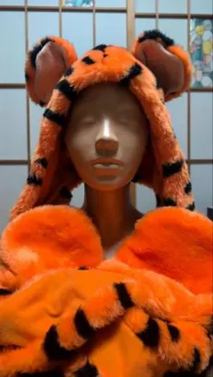 Item thumbnail for item 9a80653d-524f-4eb6-a3dc-e9fb8b74c2f5