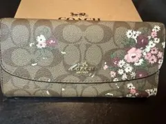 COACH フローラルプリント 長財布