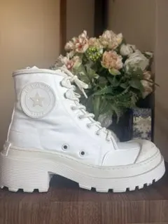 Christian Dior D-Rise ブーツ ホワイト 37.5のサムネイル