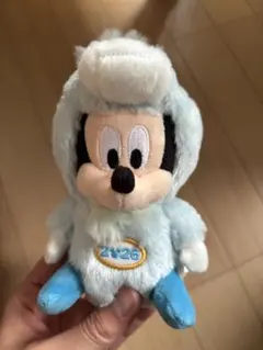 ミッキーマウス 干支ぬいぐるみ 水色 2026