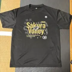 DESCENTE Sakura Volley 2025 Tシャツ - メルカリ