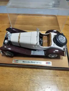 Bburago Mercedes-Benz SSK 1928 ミニカーのサムネイル