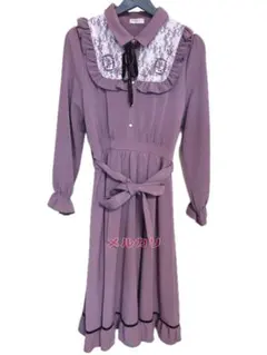 axes femme 薔薇額縁刺繍ロングワンピース　ワンピース