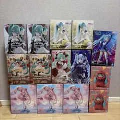 初音ミク フィギュア　雪ミク　桜ミク　シャアザク　まとめ売り