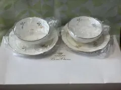 新品　NARUMI ナルミボーンチャイナ　カップルティーセット　鳴海製陶株式会社