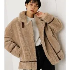 【美品】AZUL BY MOUSSY ボアジャケット　ベージュ　Mサイズ
