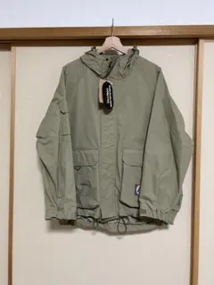 【新品未使用】WOODSのマウンテンパーカー ベージュ機能性抜群　CORDURAのサムネイル