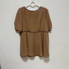 半袖ブラウス　チュニック　パフスリーブ　フレア　バックリボン　ダブルクローゼットのサムネイル