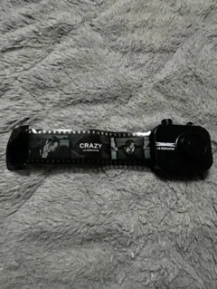 LE SSERAFIM ‘CRAZY’カメラネガ風チャーム ガチャ ユンジン