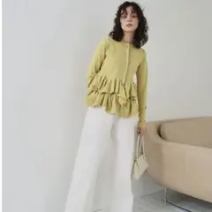 titivate フリルヘムニットカーディガン
