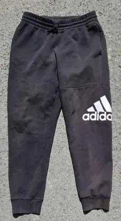 adidas アディダス ブラック ジョガーパンツ