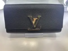 ポルトフォイユ・カプシーヌ　LOUIS VUITTON