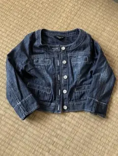 コムサイズム　デニムノーカラージャケット　100A