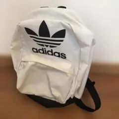 adidas トレフォイル バックパック ホワイト ブラックのサムネイル