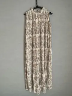 Item thumbnail for item c1045075-42e4-4e95-a141-72e906c89bb1