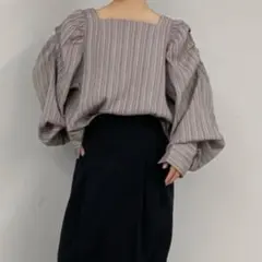 solace トップスのサムネイル