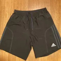 adidas トレーニングショーツ 黒