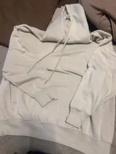 M 淡いベージュ フード付きスウェットパーカー