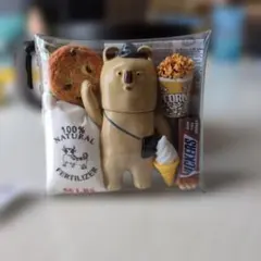 クマのフィギュア　くりくん　 お菓子セット　ガチャ詰めポーチ　キーホルダー