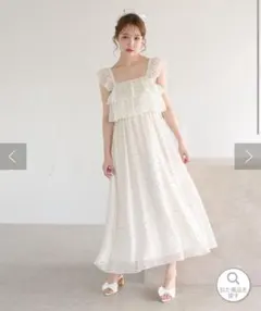 フリル付きドット柄キャミワンピース