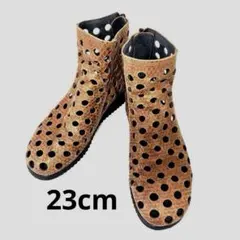 パンチングショートブーツ 23cm 幅広EEE